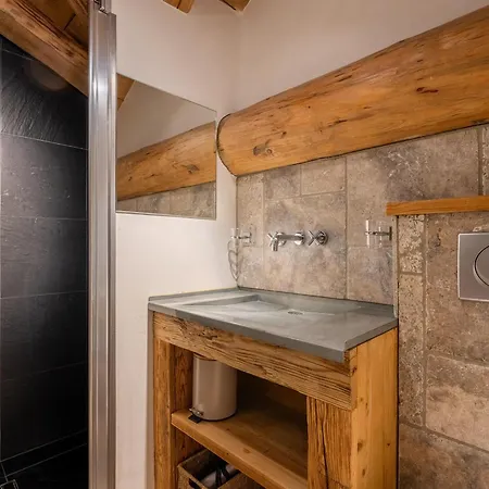 木屋 Traditionnel 5 Chambres, 10 Pers, Parking, Terrasse, Proche La Balme - Fr-1-459-210